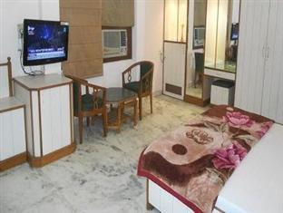 Hotel Celebration Kanpur Dış mekan fotoğraf